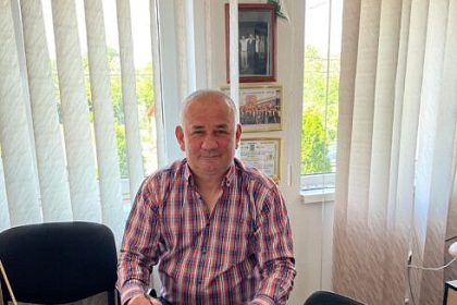 Primaria Adancata obligata sa contracteze un imprumut de 14 milioane de lei pentru cofinantarea proiectelor de dezvoltare Primarul Viorel Cucu Speram sa primim mai mult de la Consiliul Judetean dar ne au fost reduse drastic fondurile