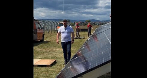 Primarul Bogdan Loghin anunta construirea unei centrale fotovoltaice in Radauti care va satisface peste 99 din necesarul de energie pentru iluminatul public si institutiile primariei