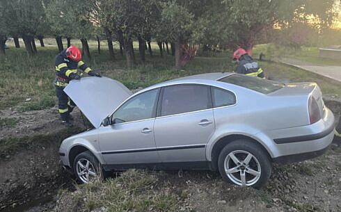 Tanar de 25 de ani inconstient dupa un accident in Fratauii Noi