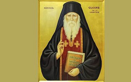 Un fragment din sfintele moaste ale Sfantului Cuvios Cleopa de la Sihastria Neamtului va fi oferit Manastirii Vadu Negrilesei din Stulpicani