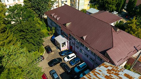 inca o cladire publica din suceava detinuta de consiliul judetean va fi modernizata cu fonduri europene nerambursabile sholdan contractul pentru lucrari este de aproximativ 447 milioane de lei iar termenul de executie este de 18 luni