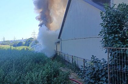 pagube majore provocate de un incendiu la o gospodarie din itcani flacarile au distrus 37 de panouri fotovoltaice