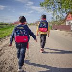 sprijin integrat pentru educatia timpurie in judetul suceava prin programul start in educatie 1654 copii 500 parinti si 92 educatori primesc resurse educationale si interventii specializate