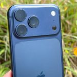 sucevean pacalit cu 5000 de lei dupa ce a comandat un telefon iphone 17 pro max si a primit o replica din plastic a unui smartphone samsung
