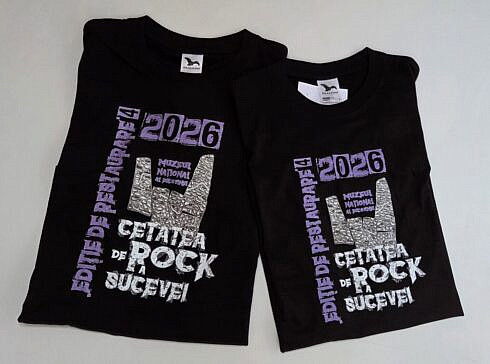 tricoul oficial al cetatii de rock a sucevei 2026 a fost disponibil la vanzare in magazinul muzeului de istorie suceava la pretul de 40 de lei foto