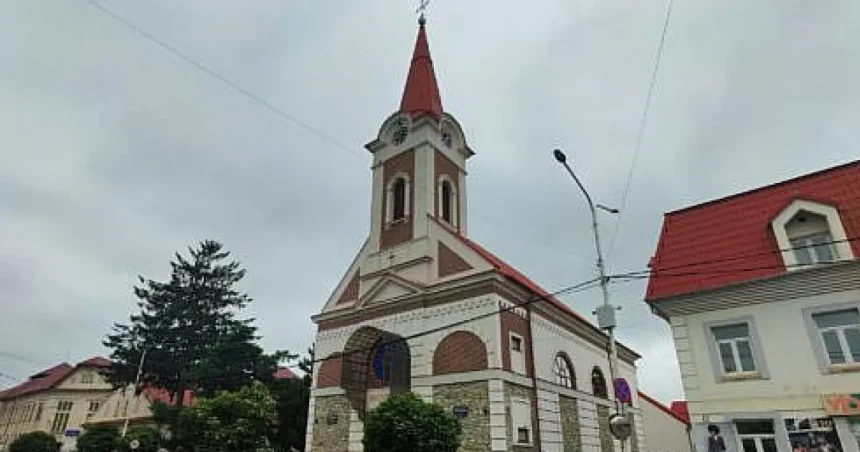 Biserica romano-catolică din Rădăuți, în stil gotic, sărbătorește 200 de ani de existență
