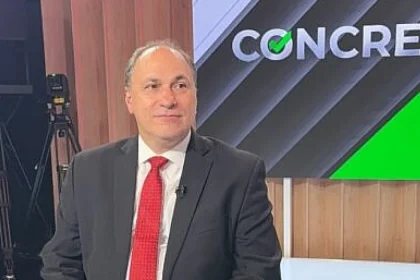 Emisiunea „Concret”, cu Sorin Avram, debutează luni; invitat: ministrul Educației