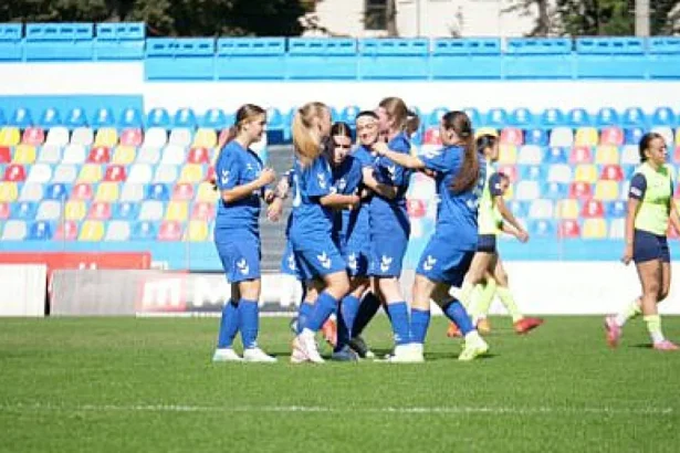 Fotbal feminin – Liga a II-a: Un nou succes pentru CSU Suceava