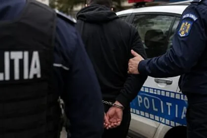 Gelozia a declanșat un episod violent la un bărbat cu probleme psihice din Gura Humorului