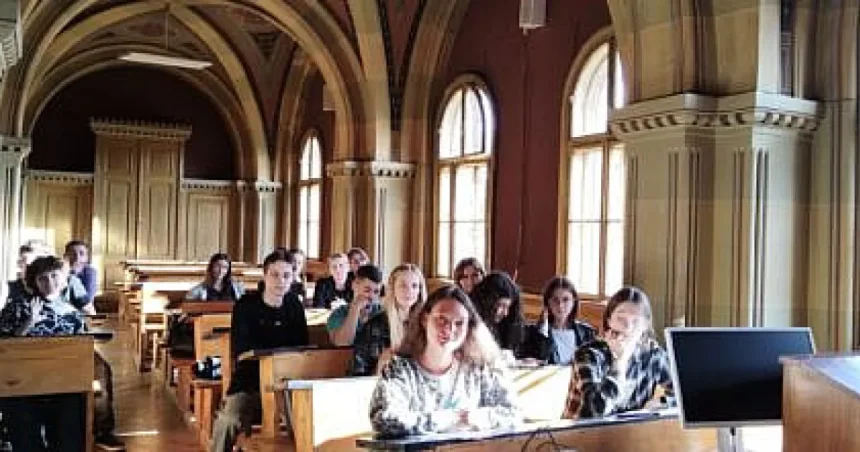 Interes tot mai mare pentru limba română la Cernăuți: 140 de cursanți la Lectoratul USV