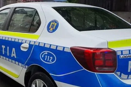 Microbuz ucrainean cu acumulatori fără acte, interceptat la Prisaca Dornei