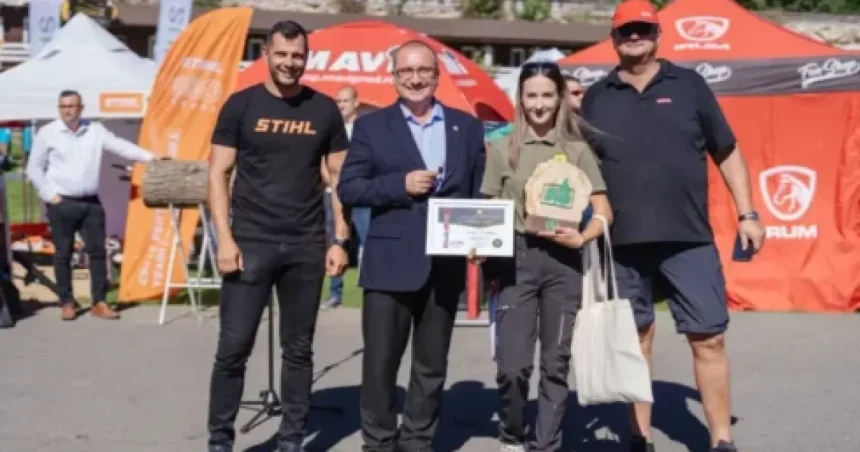 Mihaela Boca din Suceava, Premiu Special la Concursul Național al Fasonatorilor Mecanici
