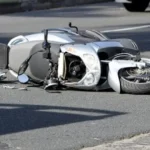 Mopedist mort în Poiana Mărului, după ciocnire cu o autoutilitară