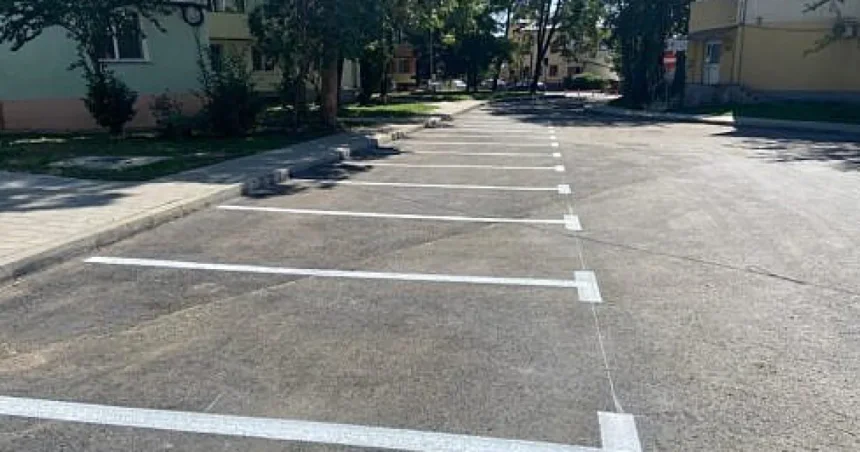 Primăria Suceava începe emiterea abonamentelor de parcare în zona Aurora din 7 octombrie