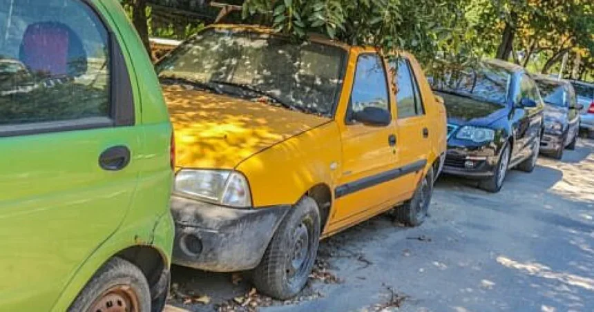 Primăria Suceava vinde la licitație mașini abandonate pentru a face rost de bani