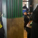 Razie la două școli din Rădăuți pentru prevenirea traficului de droguri și delincvenței
