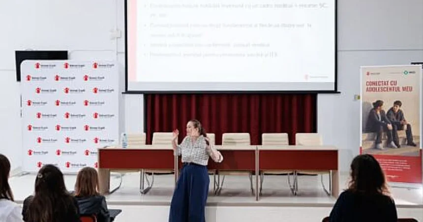 Salvați Copiii România lansează sesiuni „Conectat cu adolescentul meu”