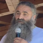 Starețul sucevean, revoltat de conducători: „Cum ajung astfel de oameni în fruntea țării?”