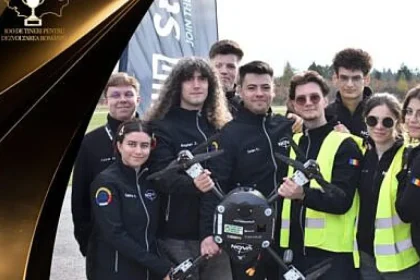 Studenții români de la NOVA, care proiectează drone de performanță, în „100 de tineri”