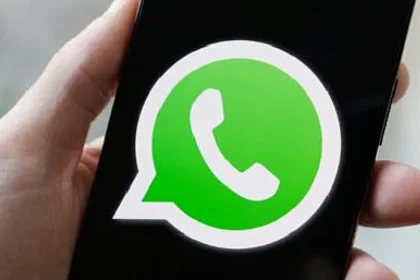 Suceveancă înșelată pe WhatsApp: a trimis 3.640 lei unei cunoștințe false