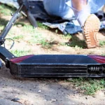 Trotinetistă de 13 ani accidentată de o autoutilitară în timp ce intra în curtea casei