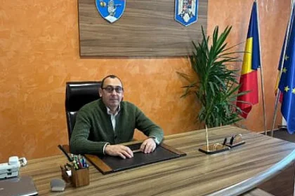 Virgil Saghin revine primar la Vatra Moldoviței, achitat definitiv de Înalta Curte