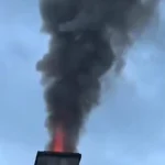 A aprins boilerul de la baie și a izbucnit un incendiu care i-a cuprins casa