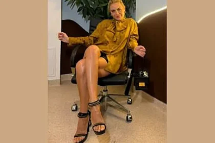 Adina Buzatu scapă de riduri cu gelatină alimentară: „E un secret foarte bun”
