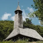 Biserică din 1677 și moară de familie, în Ținutul Pădurenilor