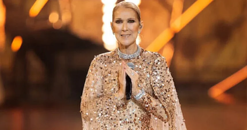 Celine Dion a căzut pe scenă la un concert din Paris