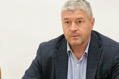 Coman avertizează despre preluarea forțată a ACET de către un grup