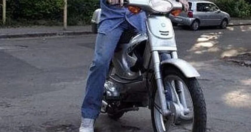 Dosar penal pentru tânăr din Vama care a condus fără permis o motocicletă neînmatriculată