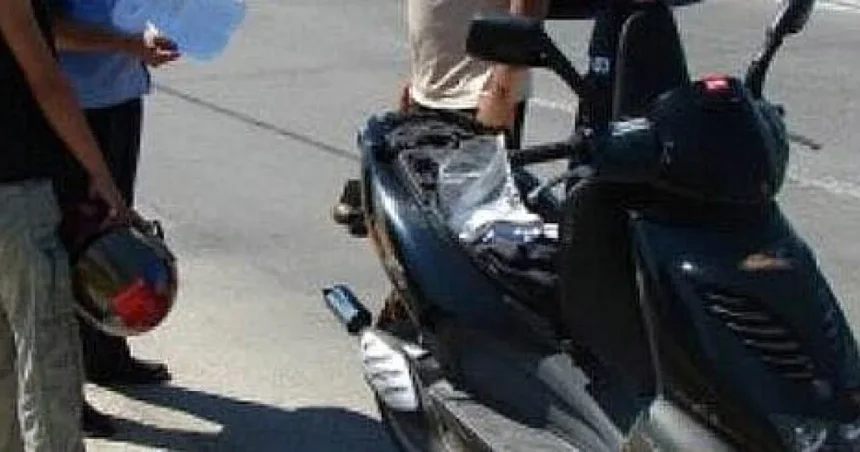 Dosar penal pentru un bărbat din Merești prins băut la volanul unui moped, fără permis