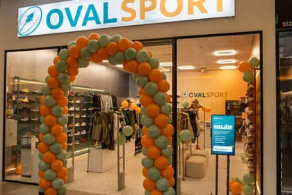 OVALSPORT deschide magazin în Iulius Mall Suceava cu zonă unică de rugby