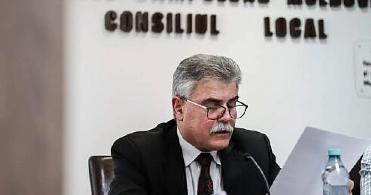 Patinoar artificial pe terenul de sport din Câmpulung Moldovenesc