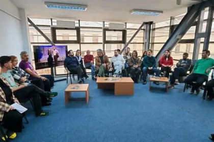 Premiera „Visul unei nopți de vară” la Teatrul „Matei Vișniec” Suceava, cu casa închisă