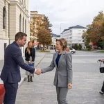 Principesa Sofia, vizită la Palatul Administrativ. A primit albumul „Mănăstirea română”