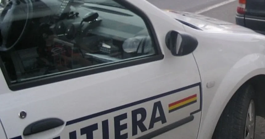 Prins la volanul unui BMW cu permisul suspendat, în Ciprian Porumbescu