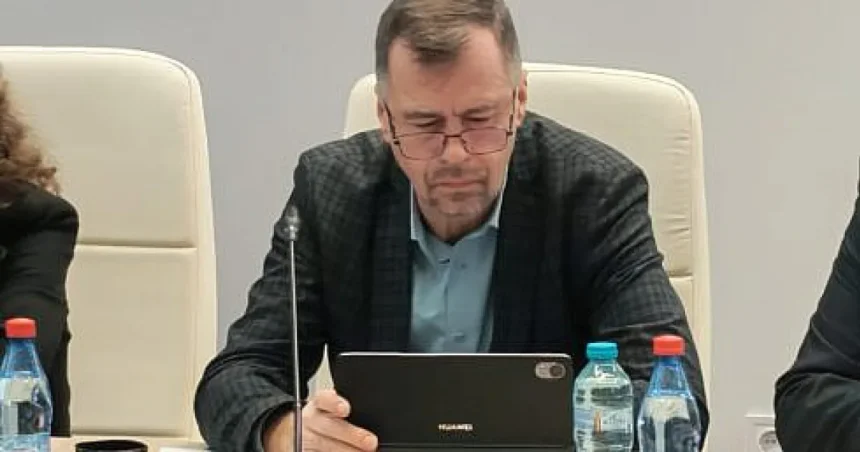 Schimbare la Inspectoratul Școlar: Gabriel Matei îi ia locul lui Ciprian Anton