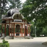 Trotinetele și bicicletele electrice, interzise în parcul din Vatra Dornei